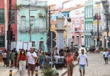 Clima de nostalgia marca o sábado de Carnaval