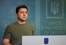 Biden e Zelenskiy discutem sanções, ajuda e negociações com a Rússia