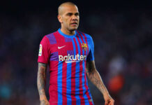 Segue na ativa! Daniel Alves terá contrato renovado pelo Barcelona por mais uma temporada