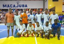 Campeonato masculino e feminino de futsal sub 17 abrilhantou a noite deste sábado em Macajuba