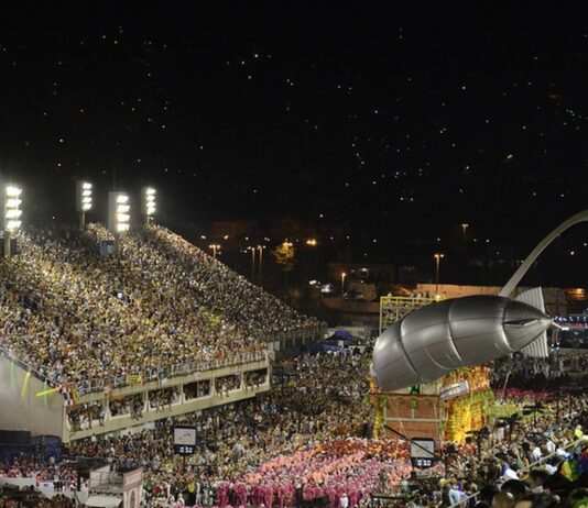 Rio fará carnaval em abril