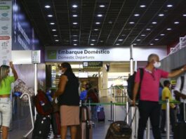 Páscoa movimenta aeroportos e terminais rodoviários