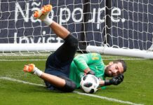 Alisson volta aos treinos, mas ficará fora de amistoso contra Salzburg
