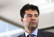 Minas e Energia: Brasil pode ficar 50 dias sem importar diesel