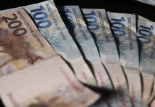 Auxílio Brasil de R$ 600 começa a ser pago em agosto