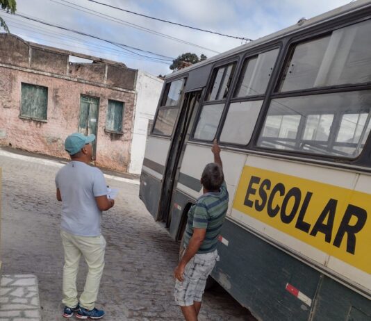 Empresa especializada realiza vistoria no transporte escolar do município