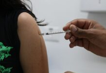 Em 24 horas, Brasil tem 202 mortes e 18,2 mil novos casos de covid-19