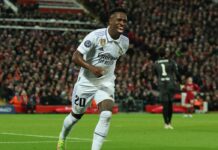 Vinícius Júnior comanda o Real Madrid em vitória sobre o Liverpool