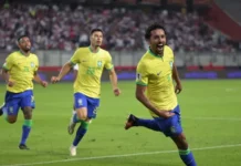 Brasil vence o Peru com gol de Marquinhos no fim e lidera as eliminatórias