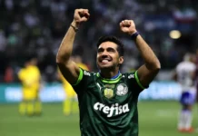 Abel Ferreira, do Palmeiras, é premiado em eleição dos melhores do ano em Portugal