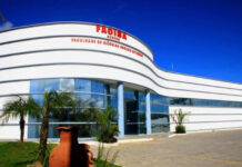 Com alta nos casos de covid, faculdade na Bahia retoma uso obrigatório de máscaras