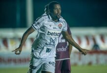 Com golaço de Iury Castilho, Vitória bate o Jacuipense em estreia no Baianão