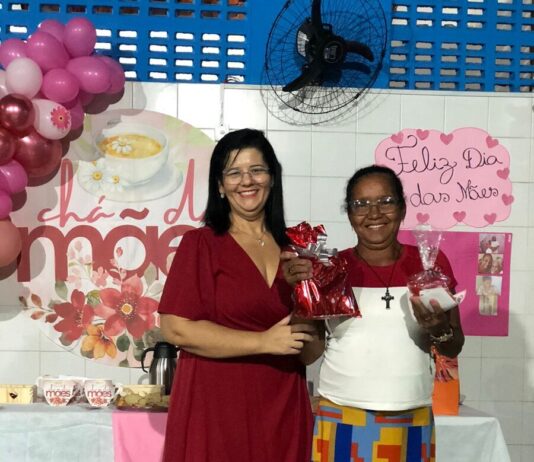 Noite de Afeto e Emoção na EJA!