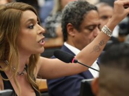 Erika Hilton rejeita negociação sobre compensações na PEC da 6×1