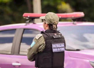 Mulheres vítimas de violência doméstica poderão se afastar do trabalho Delegacia digital da mulher soma 1,5 mil ocorrências