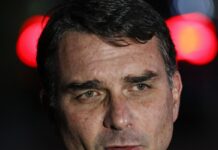 Deputados pedem CPI do Master e apuração de elo entre Flávio e Vorcaro Deputados pedem CPI do Master e apuração de elo entre Flávio e Vorcaro