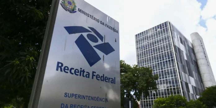 Operação Refugo mira fraudes no setor de plástico em São Paulo