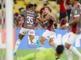 Fluminense avança e Flamengo garante melhor campanha da Libertadores Fluminense avança e Flamengo garante melhor campanha da Libertadores