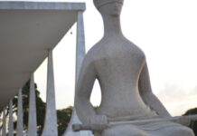 STF: maioria rejeita lei que permite veto a aulas sobre diversidade STF: maioria rejeita lei que permite veto a aulas sobre diversidade