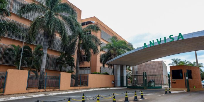 Anvisa libera produção na fábrica da Ypê de São Paulo Anvisa libera produção na fábrica da Ypê de São Paulo
