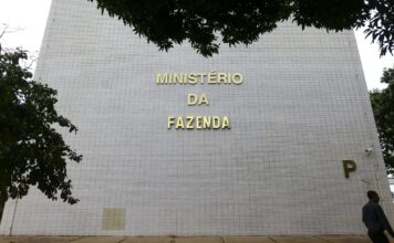 Fazenda alerta sobre falso site do Novo Desenrola