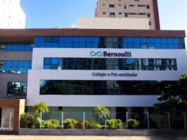 Justiça Determina Que Colégio Bernoulli Aceite Reutilização De Material Didático