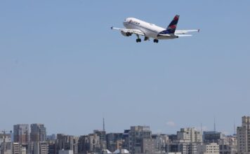 Petrobras reduz preço do querosene de aviação em 14,2%
