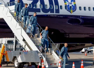 Seleção brasileira já está nos Estados Unidos para a Copa do Mundo Seleção brasileira já está nos Estados Unidos para a Copa do Mundo