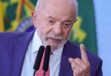 Lula associa filhos de Bolsonaro a novo anúncio de tarifaço dos EUA Lula associa filhos de Bolsonaro a novo anúncio de tarifaço dos EUA
