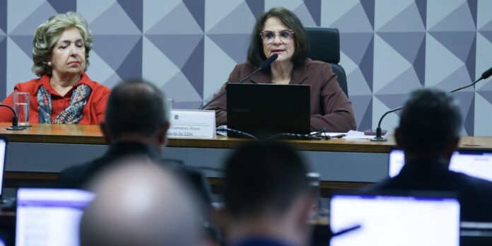 Senado suspende resolução que protegia crianças vítimas de estupros Senado suspende resolução que protegia crianças vítimas de estupros