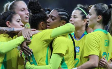 Seleção feminina encara Estados Unidos esta noite em São Paulo Seleção feminina encara Estados Unidos esta noite em São Paulo