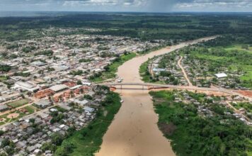 Desabamento de ponte deixa quatro pessoas feridas no interior do Acre Desabamento de ponte deixa quatro pessoas feridas no interior do Acre