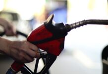 Governo federal dá subsídio para garantir o preço do diesel Governo federal dá subsídio para garantir o preço do diesel