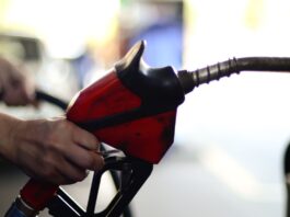 Governo federal dá subsídio para garantir o preço do diesel Governo federal dá subsídio para garantir o preço do diesel
