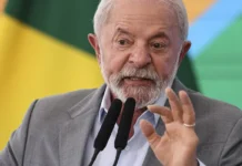 Lula manda recado a Ancelotti e pede que seleção jogue a Copa com alma Lula manda recado a Ancelotti e pede que seleção jogue a Copa com alma
