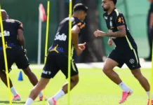 Seleção brasileira se reapresenta e faz 1º treino para encarar Haiti Seleção brasileira se reapresenta e faz 1º treino para encarar Haiti