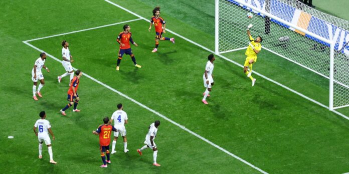 Em dia agitado, Copa do Mundo tem primeira zebra e Em dia agitado, Copa do Mundo tem primeira zebra e algumas surpresas