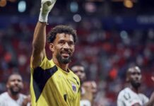 Goleiro Vozinha brilha contra a Espanha e vira destaque na Copa Goleiro Vozinha brilha contra a Espanha e vira destaque na Copa