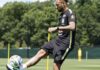 Neymar volta a treinar com a seleção a 2 dias do jogo contra o Haiti Neymar volta a treinar com a seleção a 2 dias do jogo contra o Haiti