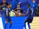 Depois de chuva e pausa, França de Mbappé não dá chances ao Iraque Depois de chuva e pausa, França de Mbappé não dá chances ao Iraque