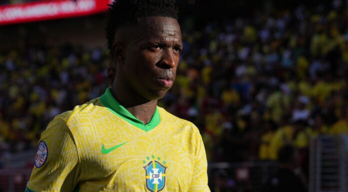 Difícil tarefa dos artilheiros que marcaram em todos jogos de uma Copa Difícil tarefa dos artilheiros que marcaram em todos jogos de uma Copa