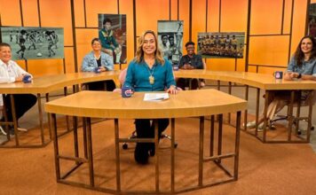 Sem Censura recebe pioneiras do futebol a um a 1 ano da Copa no Brasil Sem Censura recebe pioneiras do futebol a um a 1 ano da Copa no Brasil