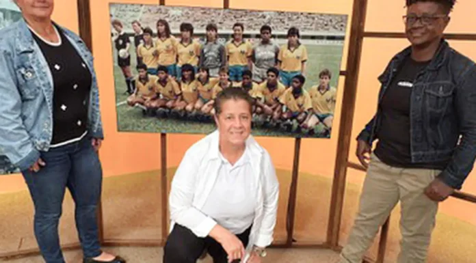 Pioneiras do futebol contam trajetória no programa Sem Censura Pioneiras do futebol contam trajetória no programa Sem Censura