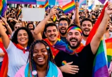 Tá combinado não morrer: diversidade toma as ruas de Fortaleza Tá combinado não morrer: diversidade toma as ruas de Fortaleza