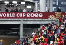Paixão pelo futebol expõe população à publicidade de bets, alerta Idec