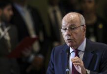 Argumentos dos EUA para impor tarifas “não são legítimos”, diz Vieira