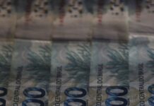 Redução de impostos e equilíbrio fiscal são prioridades, aponta CNI