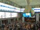 Ibovespa volta aos 174 mil pontos com aposta na Selic, e dólar cai