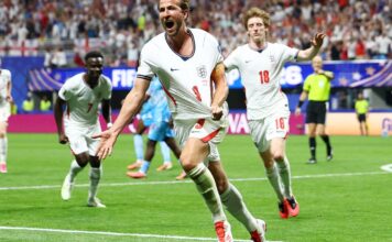 Inglaterra elimina RD Congo com dois gols de Kane e avança às oitavas Inglaterra elimina RD Congo com dois gols de Kane e avança às oitavas