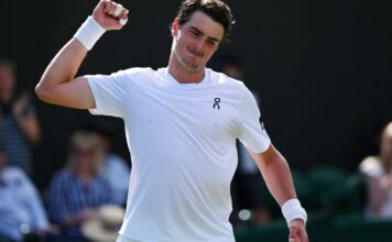 João Fonseca crava segunda vitória no Torneio de Wimbledon, em Londres João Fonseca crava segunda vitória no Torneio de Wimbledon, em Londres